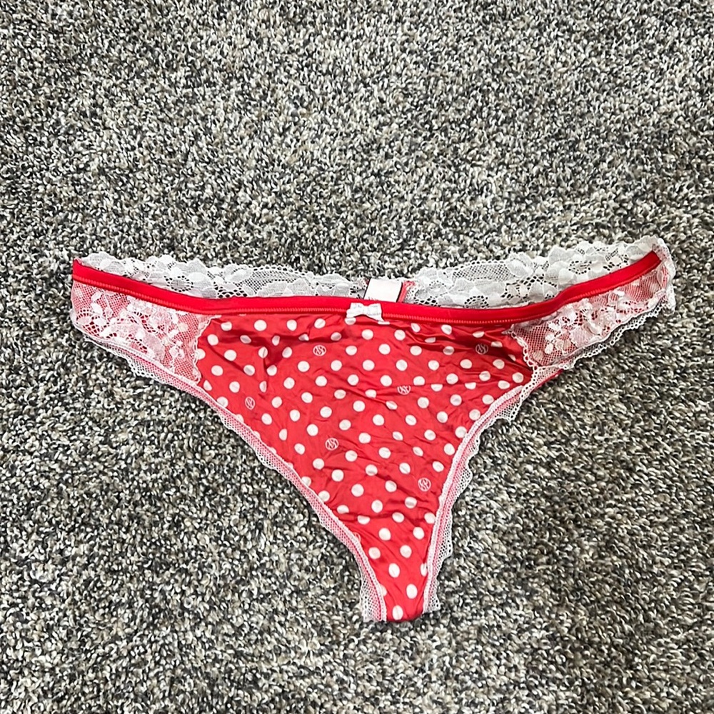 VS thong- red and white dots with lace